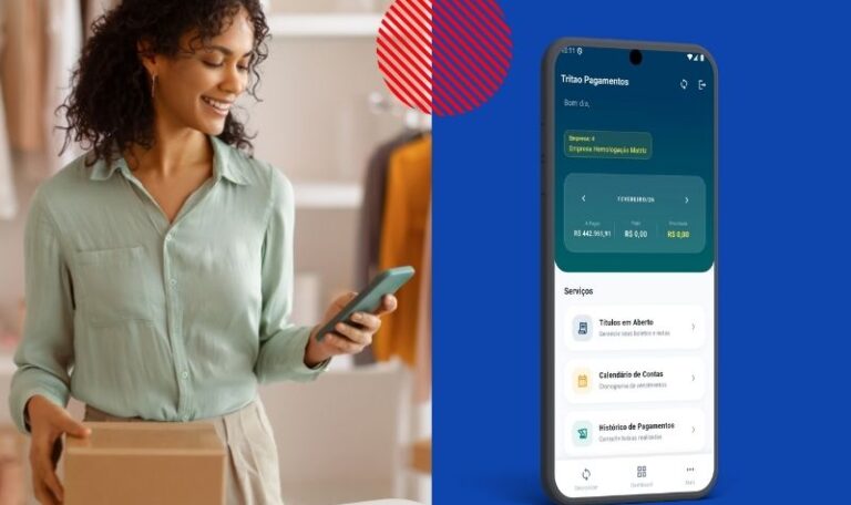 Profissional utiliza smartphone ao lado da interface do aplicativo Tritão, representando o controle financeiro móvel com acesso a pagamentos, contas e informações integradas ao ERP da empresa.